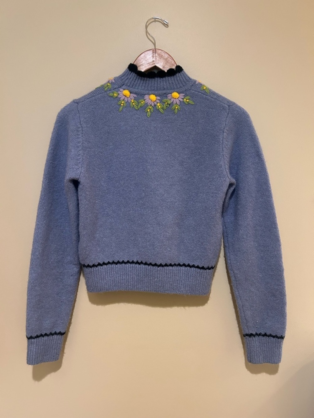 Zara Lavender Floral Embroidered Mock Neck Sweater Size Small - Picture 2 of 7